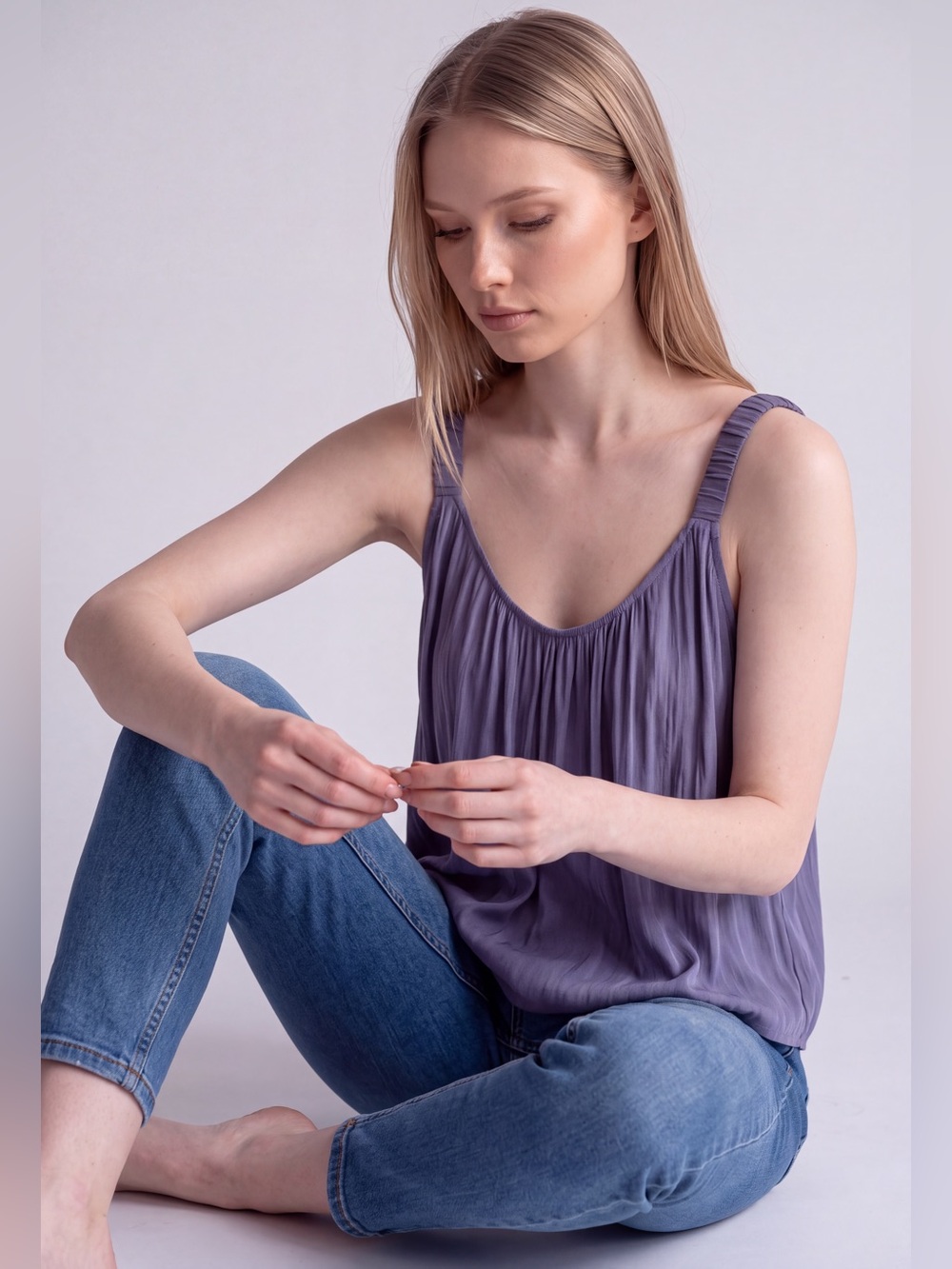 Evereve Purple Ruched Strap Scoop Neck Cami